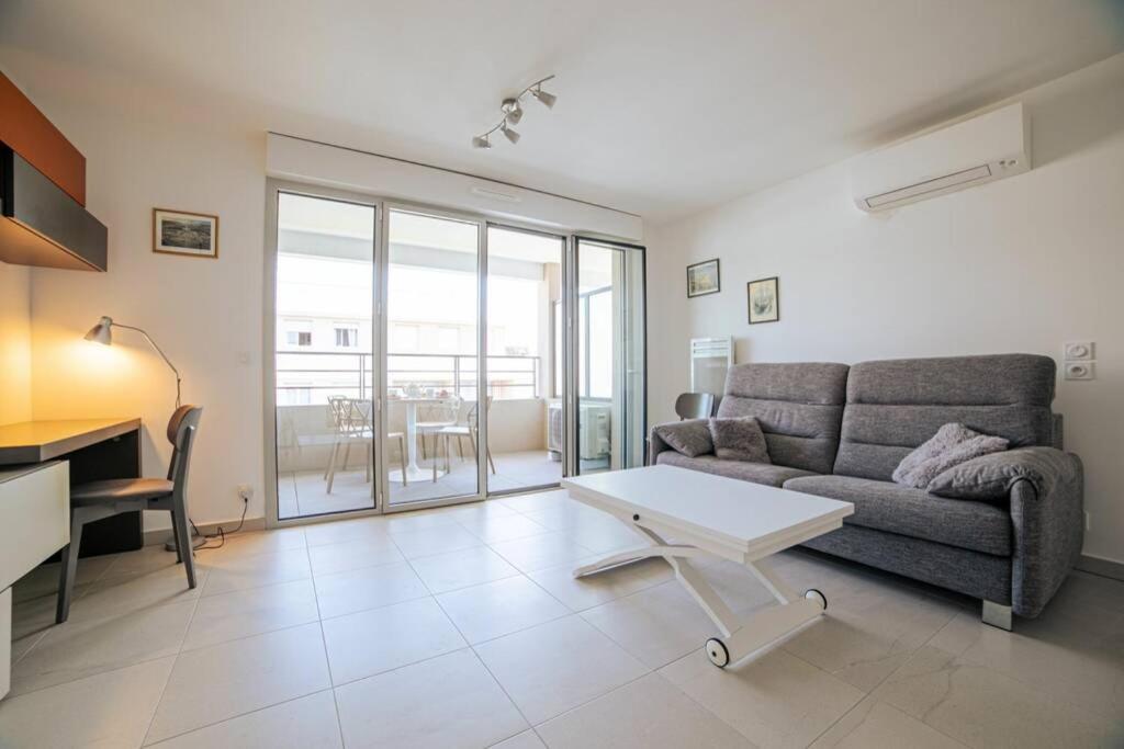 Marina Bay Apartment Antibes Exterior foto