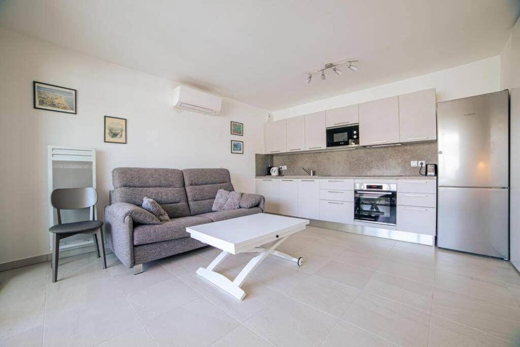 Marina Bay Apartment Antibes Exterior foto