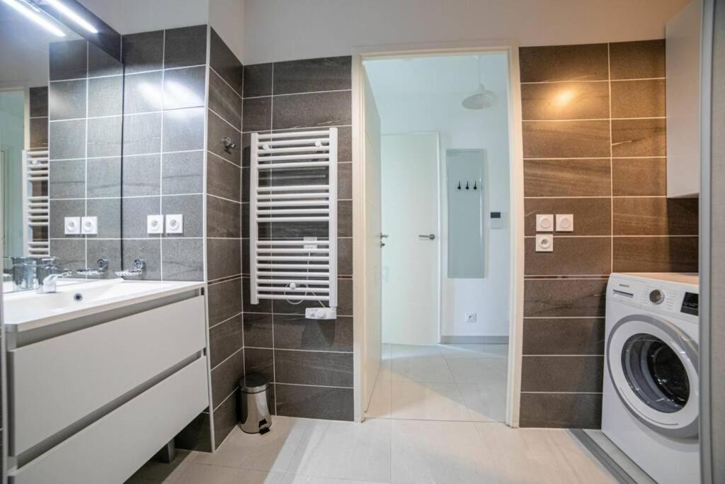 Marina Bay Apartment Antibes Exterior foto